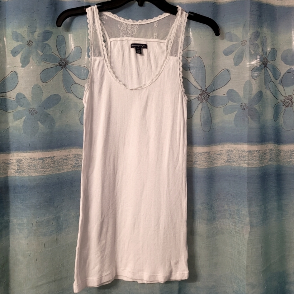 American Eagle Lace top tank